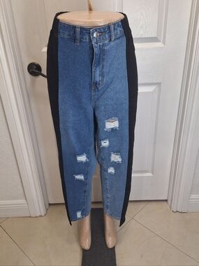Two-Tone Distressed High-Waist Jeans - Blue & Black